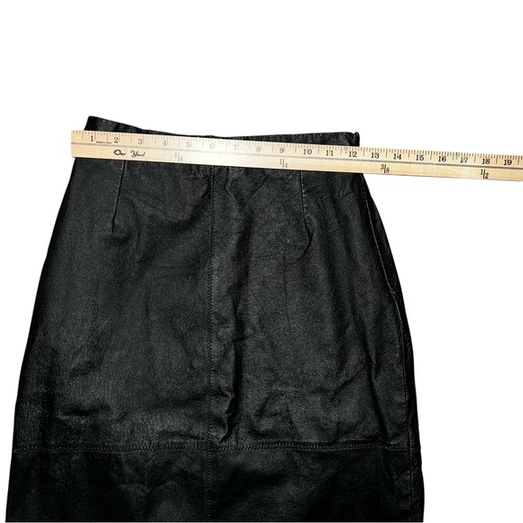 Terry Lewis Midi Length 100% Leather Skirt size 6 - Picture 3 of 6